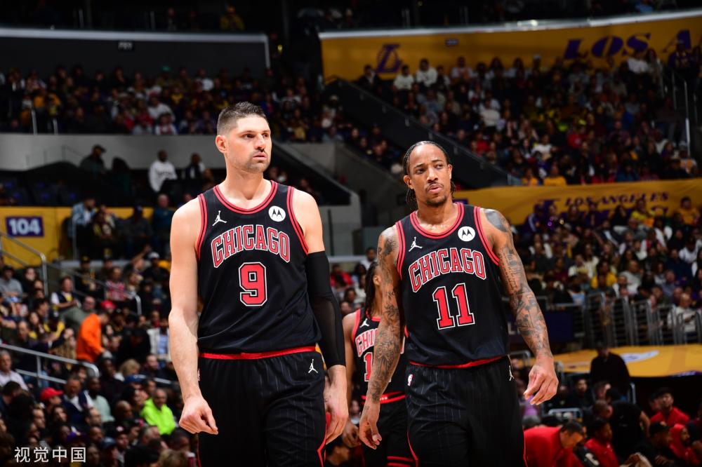 付出高昂的 付出高昂的