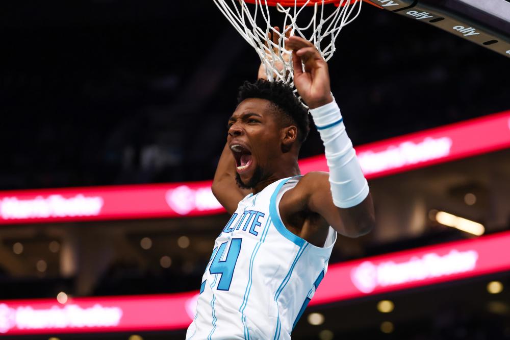 直以顽强拼 直以顽强拼