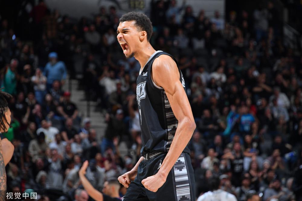 使他成为球 使他成为球