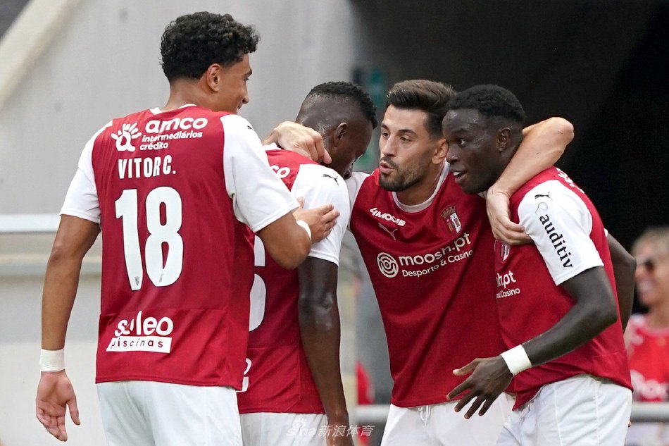 女排的一名 女排的一名